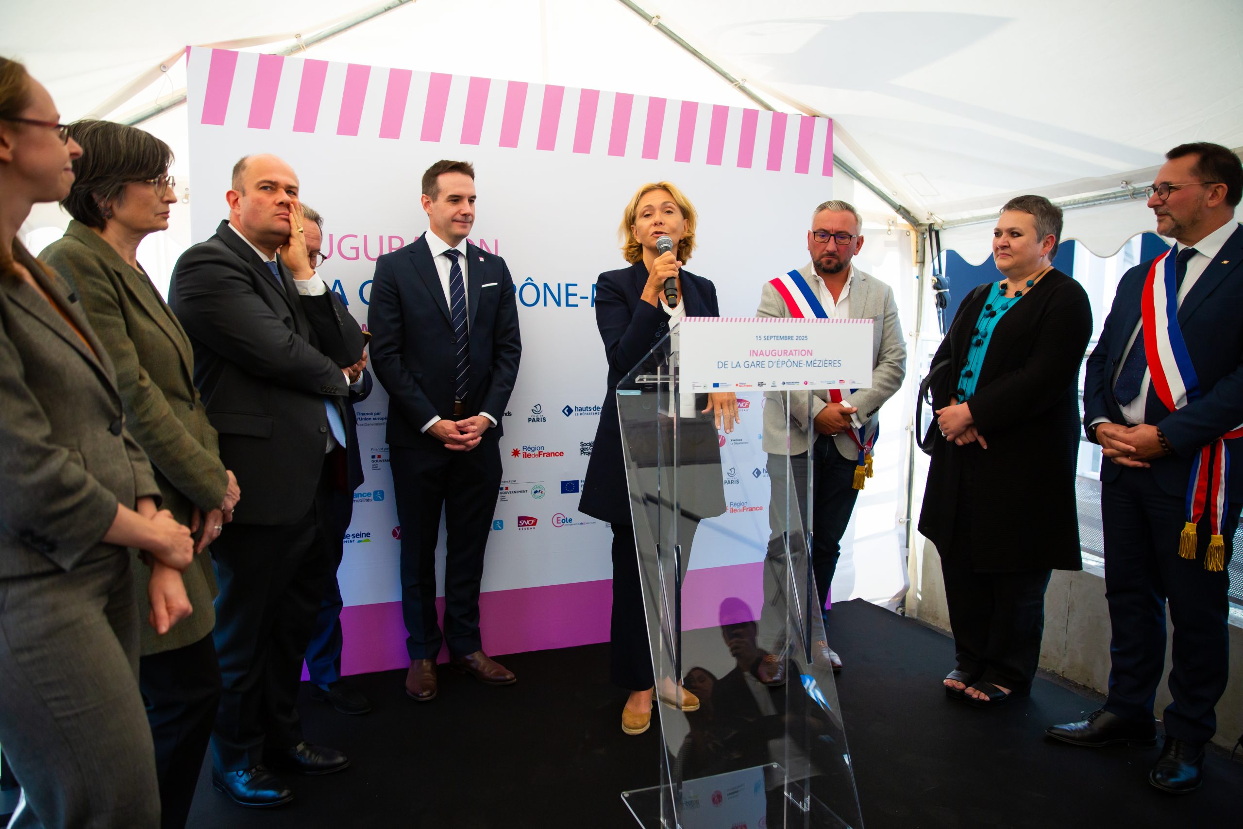 Inauguration gare Epine