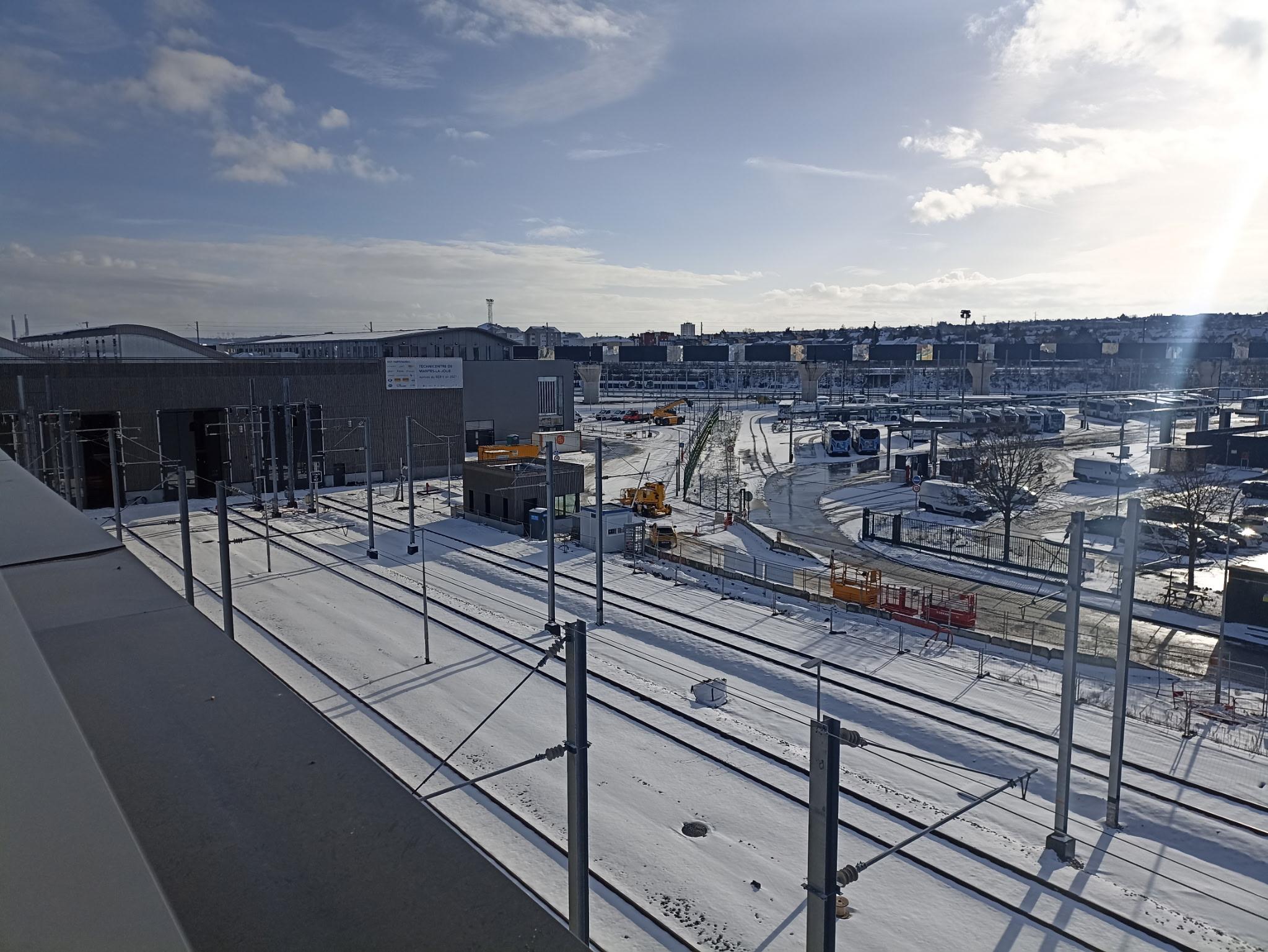 le technicentre sous la neige