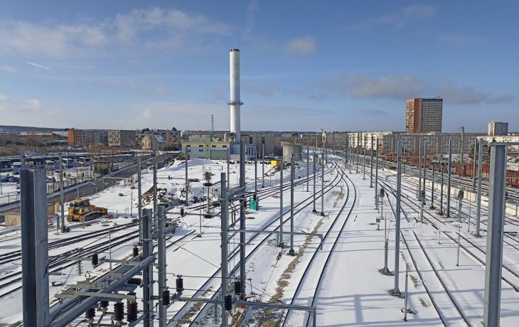 La neige s&rsquo;invite à l&rsquo;atelier de maintenance de Mantes